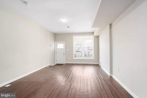 Living - 636 E 35th St, Baltimore, MD 21218 photo 3 of 5