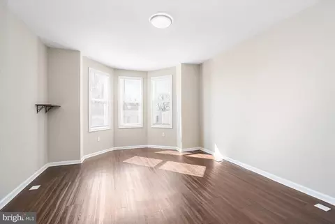 Living - 636 E 35th St, Baltimore, MD 21218 photo 4 of 5