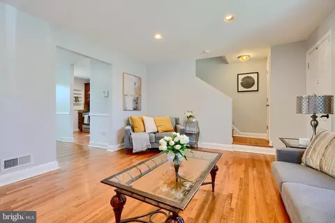 Living - 1263 Walker Ave, Baltimore, MD 21239 photo 1 of 3