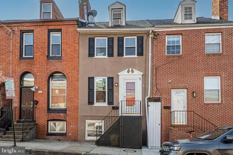 129 E Cross St, Baltimore, MD 21230 photo 2
