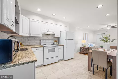 129 E Cross St, Baltimore, MD 21230 photo 9