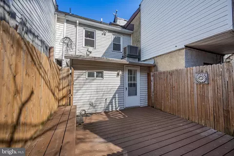 129 E Cross St, Baltimore, MD 21230 photo 27