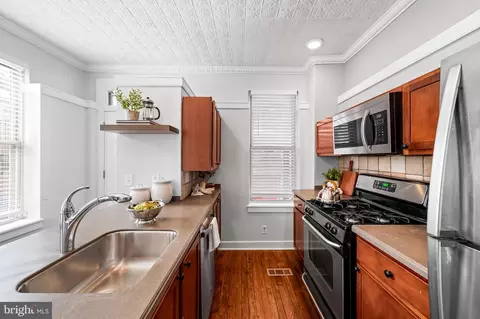 3100 E Lombard St, Baltimore, MD 21224 photo 10