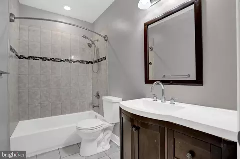 1415 Madison Ave, Baltimore, MD 21217 photo 19