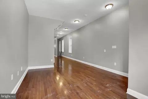 1415 Madison Ave, Baltimore, MD 21217 photo 4