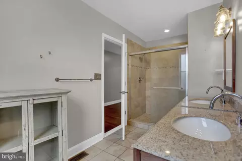 1415 Madison Ave, Baltimore, MD 21217 photo 25
