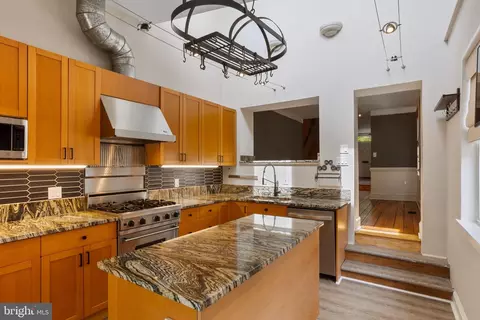 Kitchen - 2031 E Lombard St, Baltimore, MD 21231 photo 2 of 5