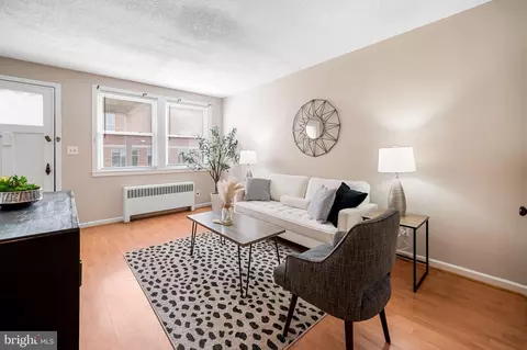 1306 Berry St, Baltimore, MD 21211 photo 3