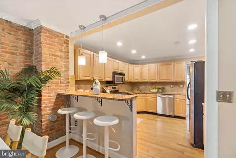 Other - 205 E Heath St, Baltimore, MD 21230 photo 3 of 13