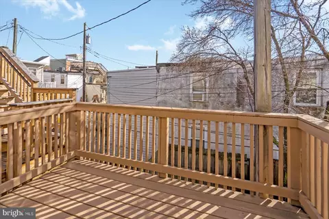 Exterior - 205 E Heath St, Baltimore, MD 21230 photo 2 of 3