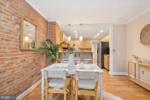 Dining - 205 E Heath St, Baltimore, MD 21230 photo 1 of 2