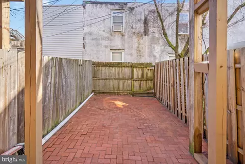 Exterior - 205 E Heath St, Baltimore, MD 21230 photo 1 of 3