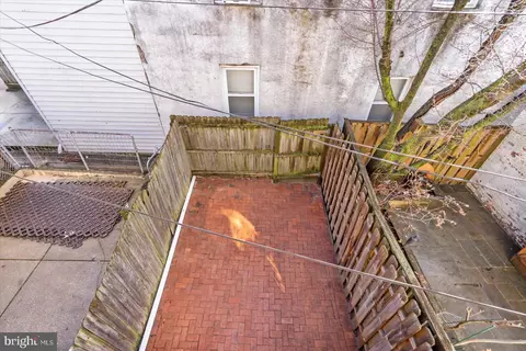 Exterior - 205 E Heath St, Baltimore, MD 21230 photo 3 of 3