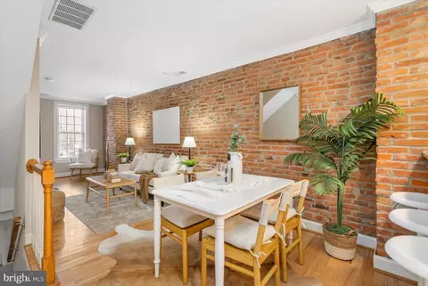 Dining - 205 E Heath St, Baltimore, MD 21230 photo 2 of 2