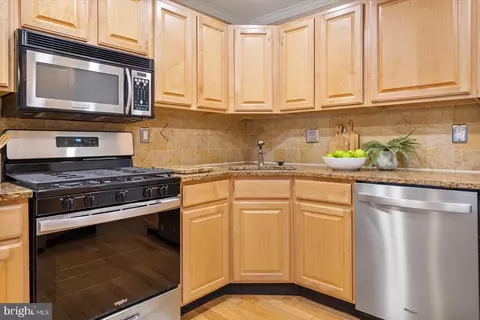 Other - 205 E Heath St, Baltimore, MD 21230 photo 7 of 13