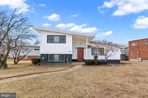 3312 Bonnie Rd, Pikesville, MD 21208