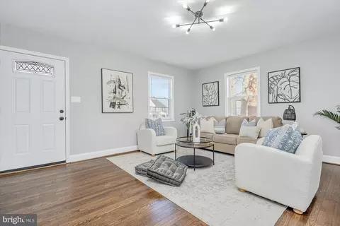 1315 Crofton Rd, Baltimore, MD 21239 photo 3
