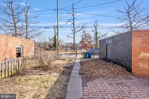 1315 Crofton Rd, Baltimore, MD 21239 photo 31