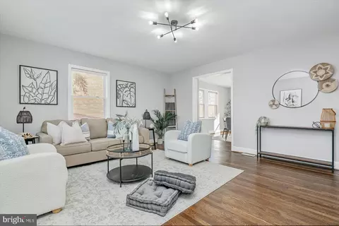 1315 Crofton Rd, Baltimore, MD 21239 photo 4