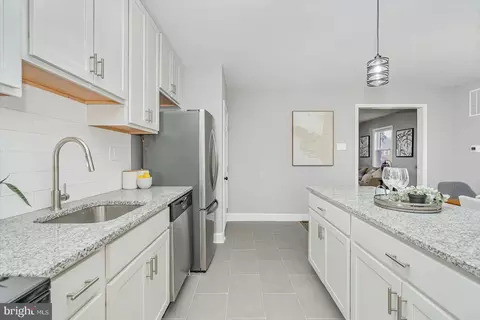 1315 Crofton Rd, Baltimore, MD 21239 photo 15