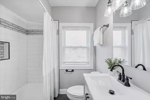 1315 Crofton Rd, Baltimore, MD 21239 photo 28