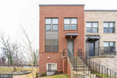 4201 Laplata Ave, Baltimore, MD 21211