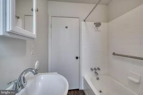 2324 Callow Ave, Baltimore, MD 21217 photo 25