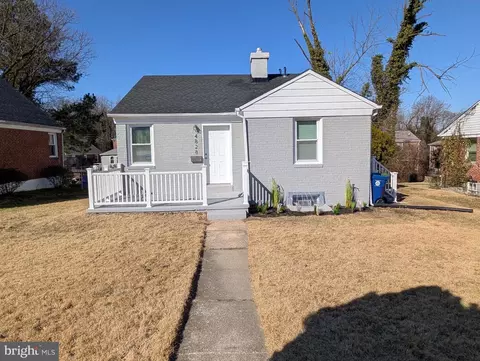 4828 Gilray Dr, Baltimore, MD 21214