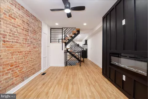 1108 W Hamburg St, Baltimore, MD 21230