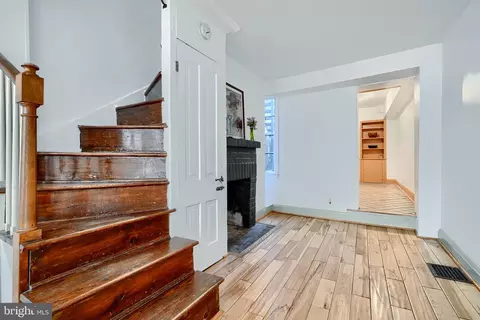 Entry Way - 920 Tyson St, Baltimore, MD 21201 photo 1 of 11
