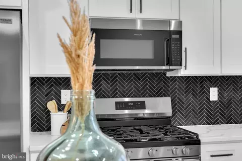 Kitchen - 2331 E Madison St, Baltimore, MD 21205 photo 2 of 2