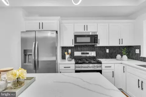 Kitchen - 2331 E Madison St, Baltimore, MD 21205 photo 1 of 2