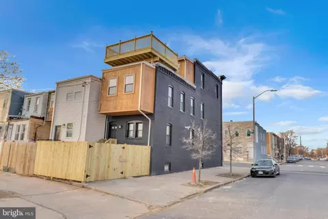 Exterior - 2331 E Madison St, Baltimore, MD 21205 photo 5 of 6