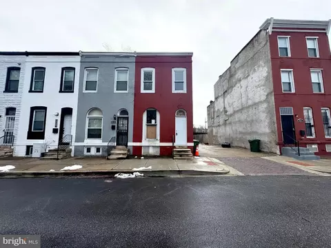 427 E 27th St, Baltimore, MD 21218 photo 2