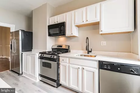 Kitchen - 617 Mckewin Ave, Baltimore, MD 21218 photo 3 of 4