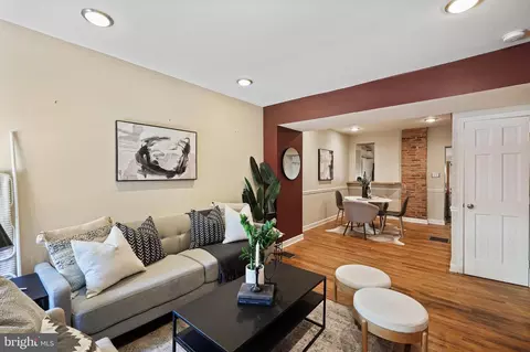 1401 Cooksie St, Baltimore, MD 21230 photo 6