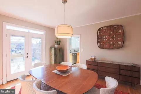 Dining - 215 E Lake Ave, Baltimore, MD 21212 photo 2 of 4