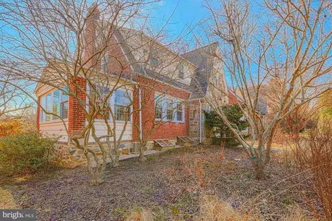 Exterior - 215 E Lake Ave, Baltimore, MD 21212 photo 2 of 16