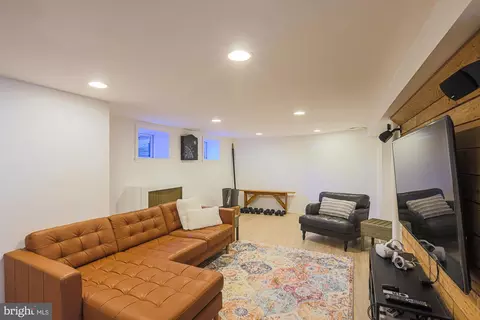 Other - 215 E Lake Ave, Baltimore, MD 21212 photo 6 of 11