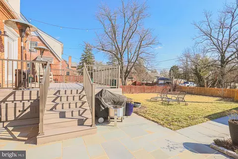 Exterior - 215 E Lake Ave, Baltimore, MD 21212 photo 12 of 16