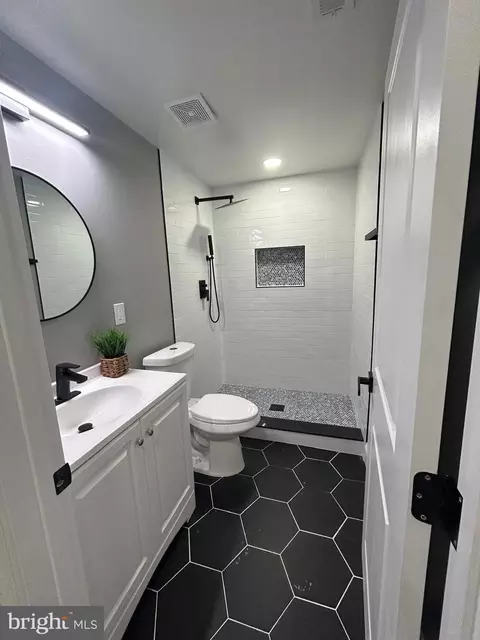 Bath - 5211 W North Ave, Baltimore, MD 21207 photo 1 of 2