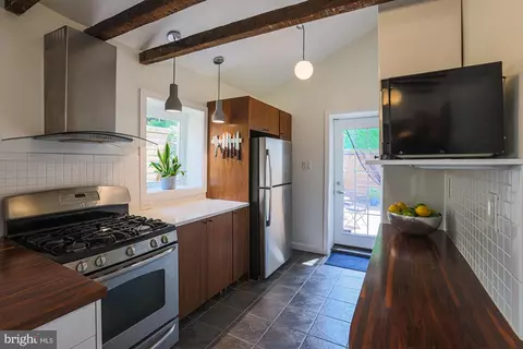 13 E Hamburg St E, Baltimore, MD 21230 photo 14