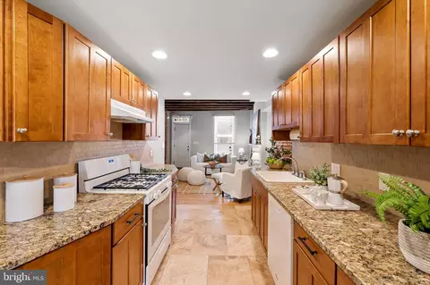 1848 Light St, Baltimore, MD 21230 photo 8