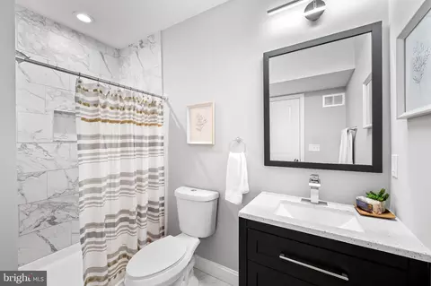 Bath - 1518 E Clement St, Baltimore, MD 21230 photo 1 of 4