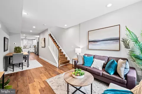 Entry Way - 1518 E Clement St, Baltimore, MD 21230 photo 1 of 10