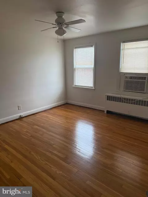 3529 Pelham Ave, Baltimore, MD 21213 photo 3