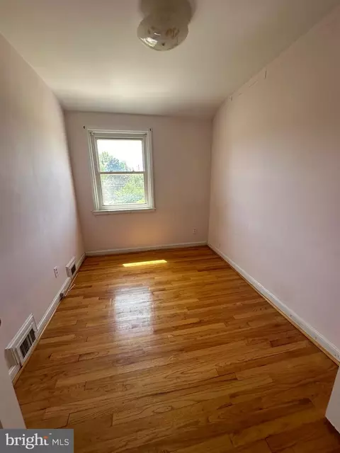1209 E Belvedere Ave, Baltimore, MD 21239 photo 5