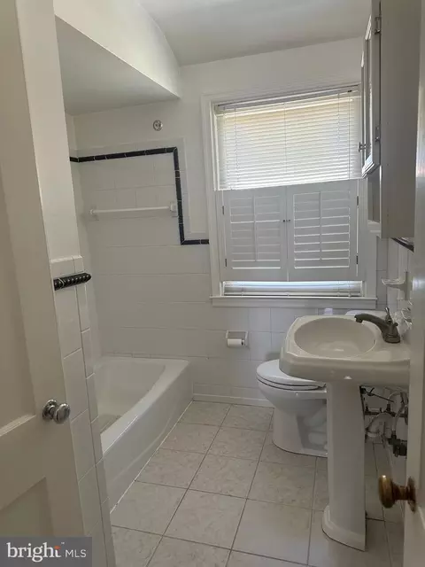 1209 E Belvedere Ave, Baltimore, MD 21239 photo 8