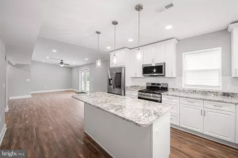 2517 Hamilton Ave, Baltimore, MD 21214 photo 9