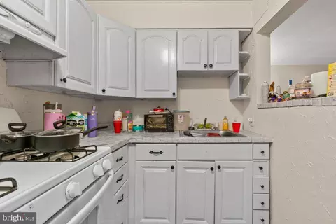 Kitchen - 4002 Edgewood Rd, Baltimore, MD 21215 photo 1 of 4